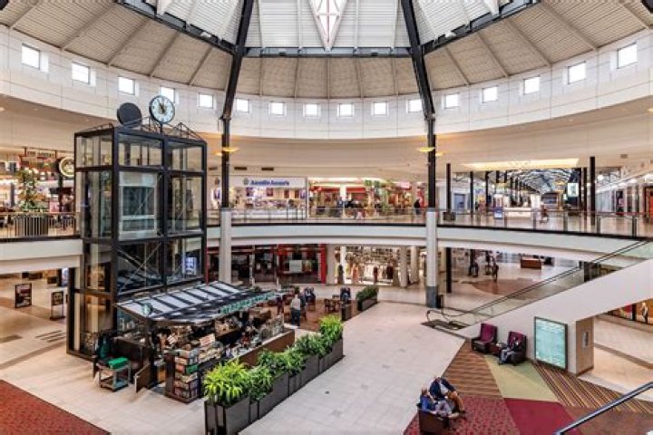 Dulles Town Center Regal: Your Ultimate Guide to Entertainment and Shopping
